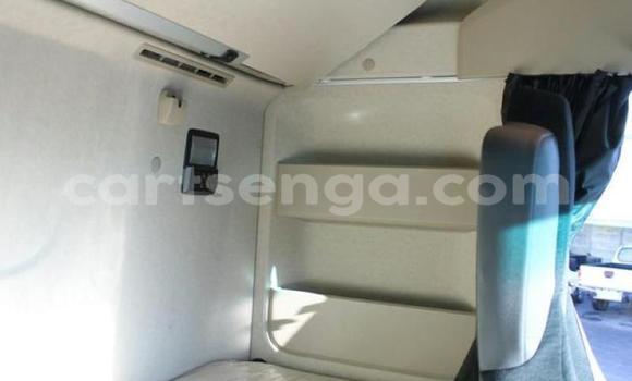 Nunua Ilio tumika Mercedes‒Benz Truck White Lori ndani ya Mbabane nchini Manzini Nunua Ilio tumika Mercedes‒Benz Truck White Lori ndani ya Mbabane nchini Manzini