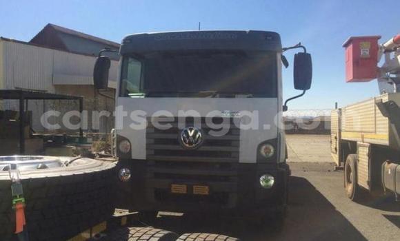 Nunua Ilio tumika Volkswagen TRUCK White Lori ndani ya Mbabane nchini Manzini Nunua Ilio tumika Volkswagen TRUCK White Lori ndani ya Mbabane nchini Manzini