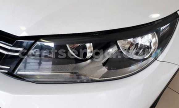 Acheter Occasion Voiture Volkswagen Tiguan Blanc à Big Bend, Lubombo District Acheter Occasion Voiture Volkswagen Tiguan Blanc à Big Bend, Lubombo District