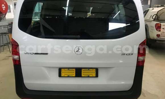 Nunua Ilio tumika Mercedes Viano White Gari ndani ya Manzini nchini Manzini Nunua Ilio tumika Mercedes Viano White Gari ndani ya Manzini nchini Manzini