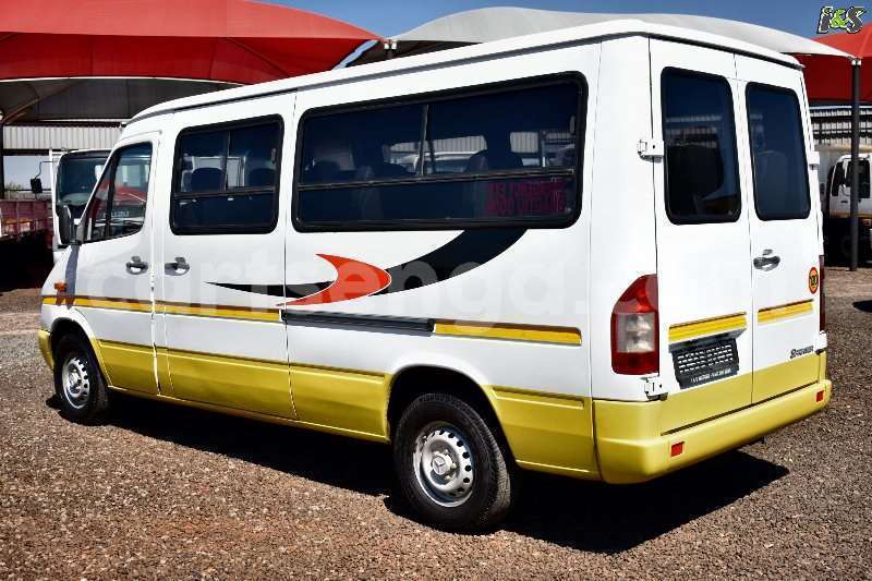 Big with watermark mercedes benz buses personal carrier 308cdi 16 seater 2009 id 60780253 type main 1 