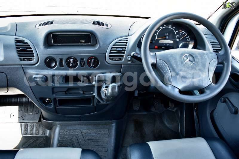Big with watermark mercedes benz buses personal carrier 308cdi 16 seater 2009 id 60780255 type main 1 