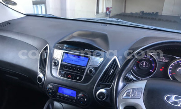 Acheter Occasion Voiture Hyundai ix35 Bleu à Big Bend, Lubombo District Acheter Occasion Voiture Hyundai ix35 Bleu à Big Bend, Lubombo District