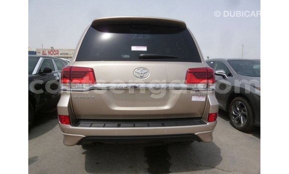 Buy Import Toyota Land Cruiser Other Car in Import - Dubai in Hhohho Buy Import Toyota Land Cruiser Other Car in Import - Dubai in Hhohho