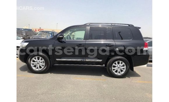 Acheter Import Voiture Toyota Land Cruiser Noir à Import - Dubai, Hhohho Acheter Import Voiture Toyota Land Cruiser Noir à Import - Dubai, Hhohho
