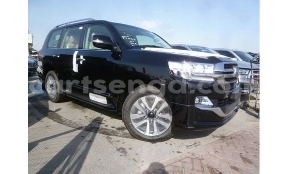 Buy Import Toyota Land Cruiser Black Car in Import - Dubai in Hhohho Buy Import Toyota Land Cruiser Black Car in Import - Dubai in Hhohho