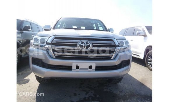 Buy Import Toyota Land Cruiser Other Car in Import - Dubai in Hhohho Buy Import Toyota Land Cruiser Other Car in Import - Dubai in Hhohho