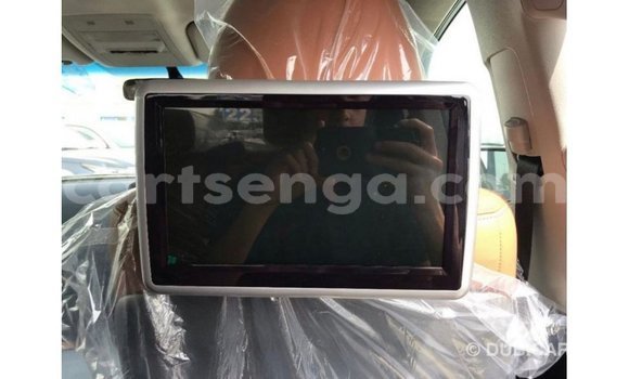 Acheter Import Voiture Toyota Land Cruiser Noir à Import - Dubai, Hhohho Acheter Import Voiture Toyota Land Cruiser Noir à Import - Dubai, Hhohho