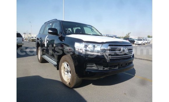 Acheter Import Voiture Toyota Land Cruiser Noir à Import - Dubai, Hhohho Acheter Import Voiture Toyota Land Cruiser Noir à Import - Dubai, Hhohho