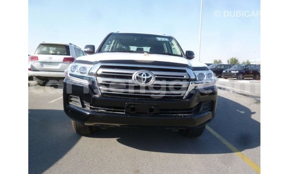 Acheter Import Voiture Toyota Land Cruiser Noir à Import - Dubai, Hhohho Acheter Import Voiture Toyota Land Cruiser Noir à Import - Dubai, Hhohho