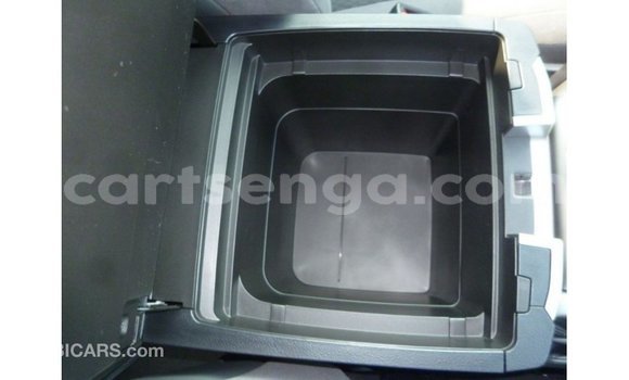 Acheter Import Voiture Toyota Land Cruiser Noir à Import - Dubai, Hhohho Acheter Import Voiture Toyota Land Cruiser Noir à Import - Dubai, Hhohho