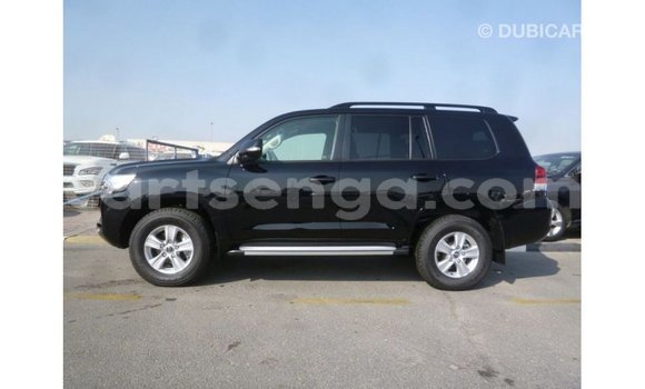 Acheter Import Voiture Toyota Land Cruiser Noir à Import - Dubai, Hhohho Acheter Import Voiture Toyota Land Cruiser Noir à Import - Dubai, Hhohho