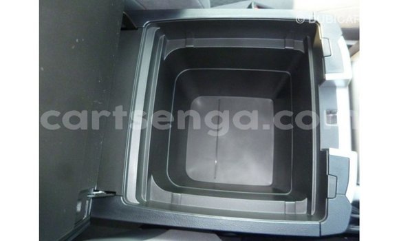 Acheter Import Voiture Toyota Land Cruiser Noir à Import - Dubai, Hhohho Acheter Import Voiture Toyota Land Cruiser Noir à Import - Dubai, Hhohho