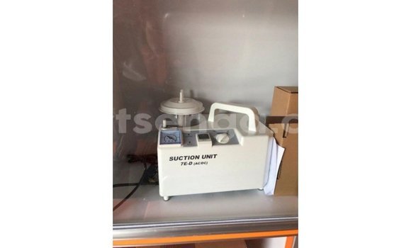 Nunua Imported Toyota Hiace White Gari ndani ya Import - Dubai nchini Hhohho Nunua Imported Toyota Hiace White Gari ndani ya Import - Dubai nchini Hhohho