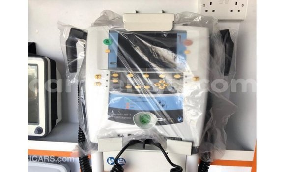 Acheter Import Voiture Toyota Hiace Blanc à Import - Dubai, Hhohho Acheter Import Voiture Toyota Hiace Blanc à Import - Dubai, Hhohho