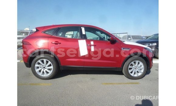 Acheter Import Voiture Jaguar E-Pace Rouge à Import - Dubai, Hhohho Acheter Import Voiture Jaguar E-Pace Rouge à Import - Dubai, Hhohho