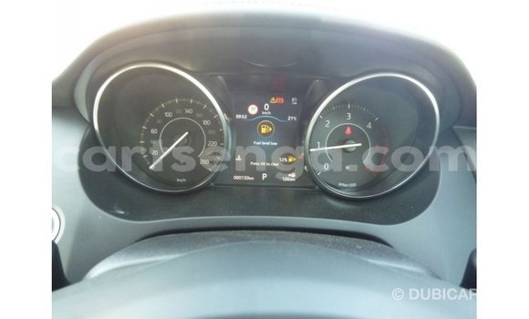 Acheter Import Voiture Jaguar E-Pace Rouge à Import - Dubai, Hhohho Acheter Import Voiture Jaguar E-Pace Rouge à Import - Dubai, Hhohho