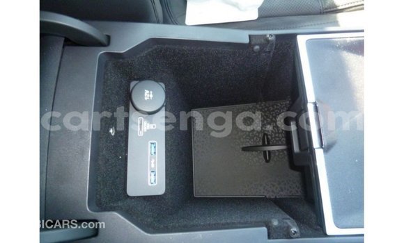 Acheter Import Voiture Jaguar E-Pace Rouge à Import - Dubai, Hhohho Acheter Import Voiture Jaguar E-Pace Rouge à Import - Dubai, Hhohho