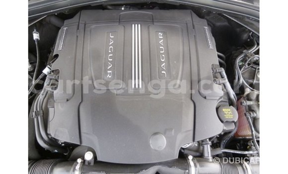 Acheter Import Voiture Jaguar F-Pace Noir à Import - Dubai, Hhohho Acheter Import Voiture Jaguar F-Pace Noir à Import - Dubai, Hhohho