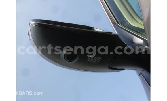 Buy Import Toyota Prado Other Car in Import - Dubai in Hhohho Buy Import Toyota Prado Other Car in Import - Dubai in Hhohho