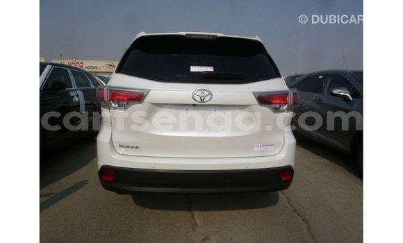 Acheter Import Voiture Toyota Kluger Blanc à Import - Dubai, Hhohho Acheter Import Voiture Toyota Kluger Blanc à Import - Dubai, Hhohho