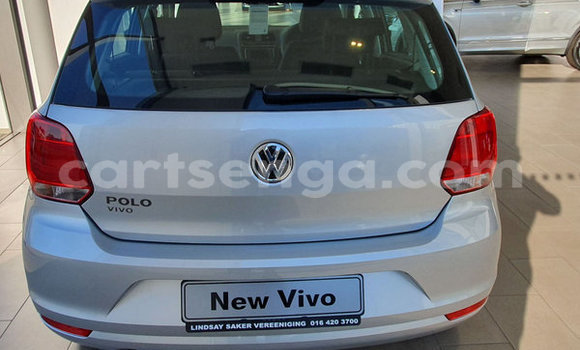 Nunua Mpya Volkswagen Polo Silver Gari ndani ya Ezulwini nchini Hhohho Nunua Mpya Volkswagen Polo Silver Gari ndani ya Ezulwini nchini Hhohho