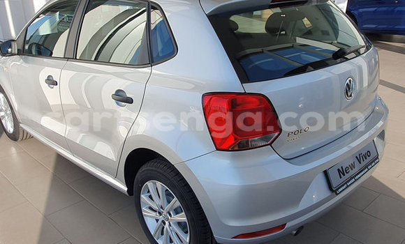 Nunua Mpya Volkswagen Polo Silver Gari ndani ya Ezulwini nchini Hhohho Nunua Mpya Volkswagen Polo Silver Gari ndani ya Ezulwini nchini Hhohho