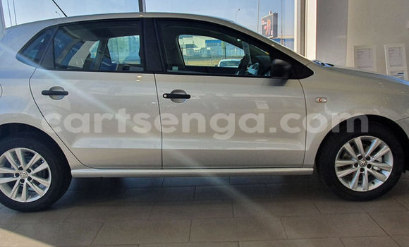 Nunua Mpya Volkswagen Polo Silver Gari ndani ya Ezulwini nchini Hhohho Nunua Mpya Volkswagen Polo Silver Gari ndani ya Ezulwini nchini Hhohho