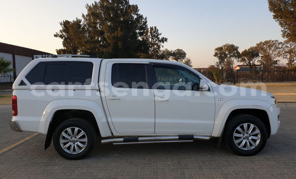 Nunua Ilio tumika Volkswagen Amarok White Gari ndani ya Hluti nchini Wilaya ya Shiselweni Nunua Ilio tumika Volkswagen Amarok White Gari ndani ya Hluti nchini Wilaya ya Shiselweni