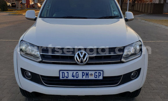 Nunua Ilio tumika Volkswagen Amarok White Gari ndani ya Hluti nchini Wilaya ya Shiselweni Nunua Ilio tumika Volkswagen Amarok White Gari ndani ya Hluti nchini Wilaya ya Shiselweni