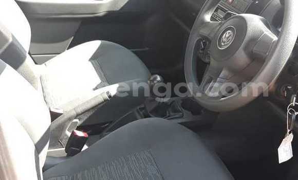 Nunua Ilio tumika Volkswagen Polo Brown Gari ndani ya Bhunya nchini Manzini Nunua Ilio tumika Volkswagen Polo Brown Gari ndani ya Bhunya nchini Manzini
