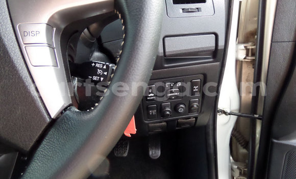 Nunua Ilio tumika Toyota Hilux Silver Gari ndani ya Bulembu nchini Hhohho Nunua Ilio tumika Toyota Hilux Silver Gari ndani ya Bulembu nchini Hhohho