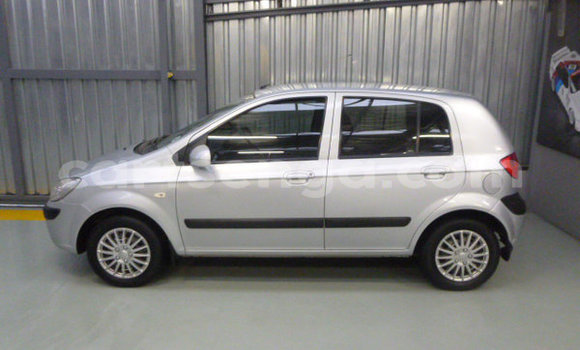 Nunua Ilio tumika Hyundai Getz Silver Gari ndani ya Ezulwini nchini Hhohho Nunua Ilio tumika Hyundai Getz Silver Gari ndani ya Ezulwini nchini Hhohho