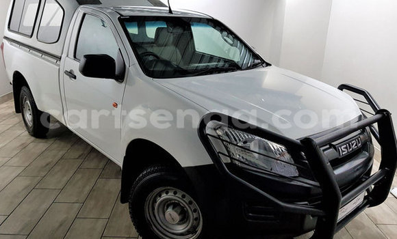 Acheter Occasion Voiture Isuzu KB Blanc à Bulembu, Hhohho Acheter Occasion Voiture Isuzu KB Blanc à Bulembu, Hhohho