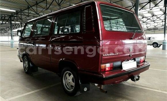 Acheter Occasion Voiture Volkswagen Caravelle Rouge à Bulembu, Hhohho Acheter Occasion Voiture Volkswagen Caravelle Rouge à Bulembu, Hhohho