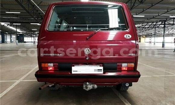 Acheter Occasion Voiture Volkswagen Caravelle Rouge à Bulembu, Hhohho Acheter Occasion Voiture Volkswagen Caravelle Rouge à Bulembu, Hhohho
