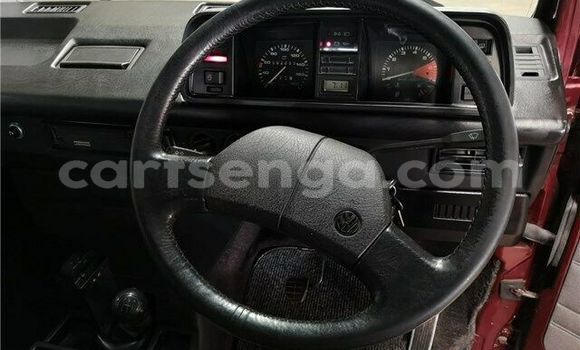 Acheter Occasion Voiture Volkswagen Caravelle Rouge à Bulembu, Hhohho Acheter Occasion Voiture Volkswagen Caravelle Rouge à Bulembu, Hhohho