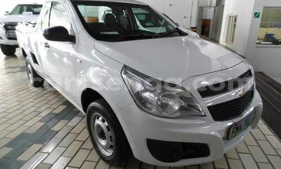 Acheter Occasion Voiture Chevrolet Corsa Blanc à Ezulwini, Hhohho Acheter Occasion Voiture Chevrolet Corsa Blanc à Ezulwini, Hhohho