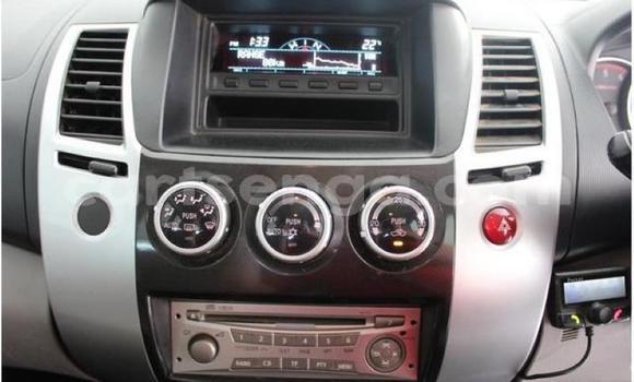 Acheter Occasion Voiture Mitsubishi Pajero Sport Blanc à Mbabane, Manzini Acheter Occasion Voiture Mitsubishi Pajero Sport Blanc à Mbabane, Manzini