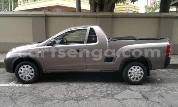 Acheter Occasion Voiture Chevrolet Corsa Autre à Hlatikulu, Shiselweni District Acheter Occasion Voiture Chevrolet Corsa Autre à Hlatikulu, Shiselweni District