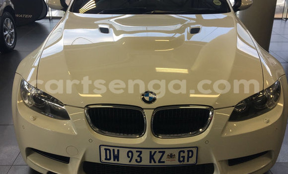 Acheter Occasion Voiture BMW M3 Blanc à Ezulwini, Hhohho Acheter Occasion Voiture BMW M3 Blanc à Ezulwini, Hhohho