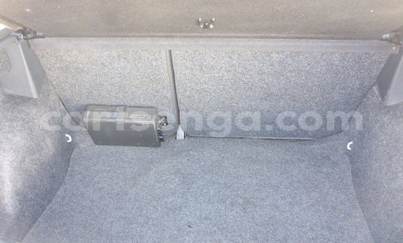 Acheter Occasion Voiture Volkswagen Polo Blanc à Bulembu, Hhohho Acheter Occasion Voiture Volkswagen Polo Blanc à Bulembu, Hhohho