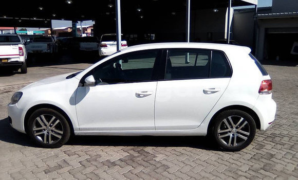 Acheter Occasion Voiture Volkswagen Polo Blanc à Ezulwini, Hhohho Acheter Occasion Voiture Volkswagen Polo Blanc à Ezulwini, Hhohho