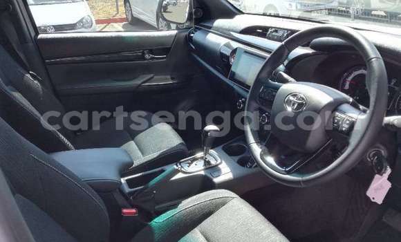 Acheter Occasion Voiture Toyota Hilux Blanc à Manzini, Manzini Acheter Occasion Voiture Toyota Hilux Blanc à Manzini, Manzini