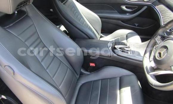 Acheter Occasion Voiture Mercedes‒Benz E–Class Noir à Mbabane, Manzini Acheter Occasion Voiture Mercedes‒Benz E–Class Noir à Mbabane, Manzini