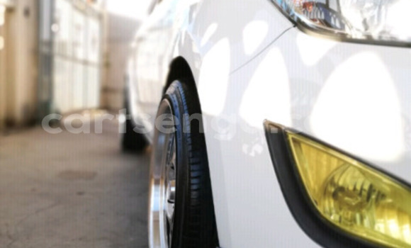 Acheter Occasion Voiture Hyundai i20 Blanc à Hlatikulu, Shiselweni District Acheter Occasion Voiture Hyundai i20 Blanc à Hlatikulu, Shiselweni District