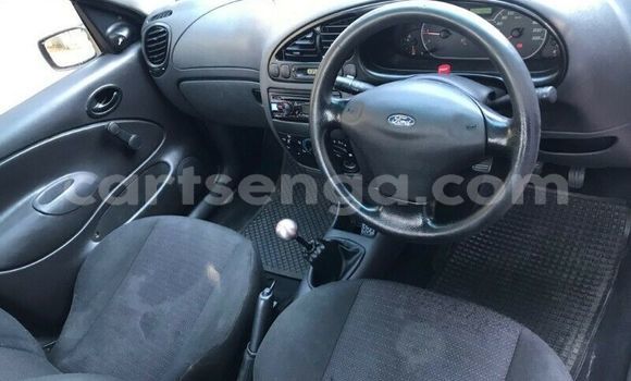 Nunua Ilio tumika Ford Bronco White Gari ndani ya Bulembu nchini Hhohho Nunua Ilio tumika Ford Bronco White Gari ndani ya Bulembu nchini Hhohho