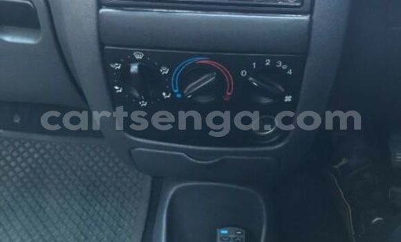 Nunua Ilio tumika Ford Bronco White Gari ndani ya Bulembu nchini Hhohho Nunua Ilio tumika Ford Bronco White Gari ndani ya Bulembu nchini Hhohho