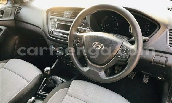 Buy Used Hyundai i20 Blue Car in Ezulwini in Hhohho Buy Used Hyundai i20 Blue Car in Ezulwini in Hhohho