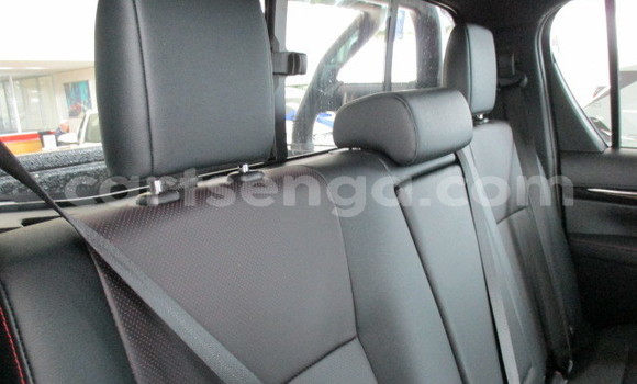 Buy Used Toyota Hilux Black Car in Hluti in Shiselweni District Buy Used Toyota Hilux Black Car in Hluti in Shiselweni District